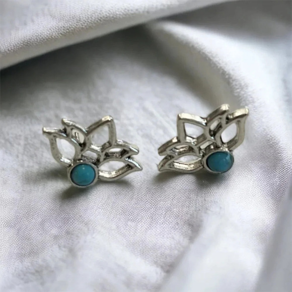 Turquoise Stone Bohemian Silver Stud Earrings - Picture 2 of 5